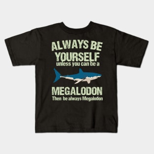 Marine Biologist Biology Megalodon Fathers Day Gift Funny Retro Vintage Kids T-Shirt